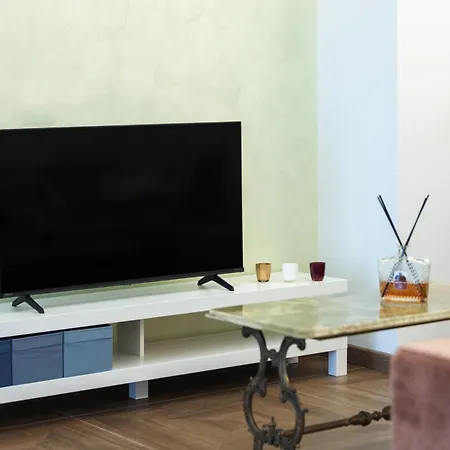 Molari Luxury -