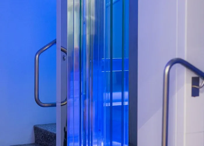 Molari Luxury - *