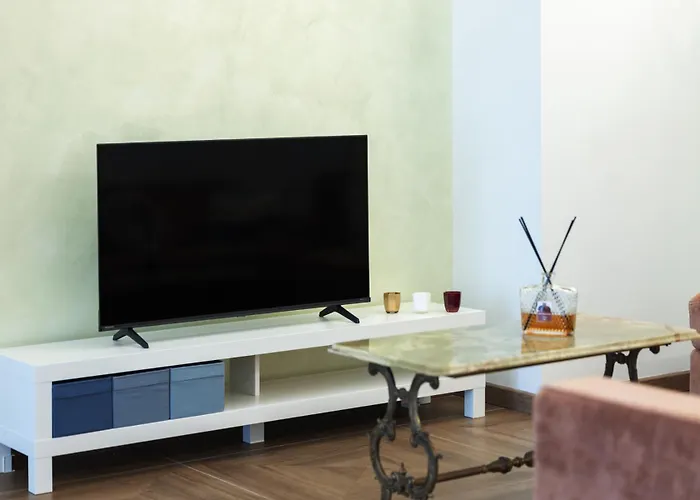 Molari Luxury -